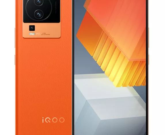 هاتف iQOO Neo7 SE يأتي قريباً بمعالج Dimensity 8200
